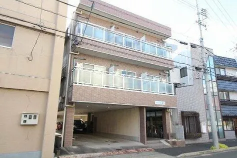 ハーモニアス桜山【2G号室】の外観