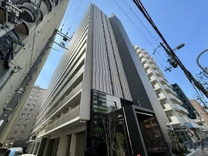 リビオメゾン新大阪【4階】の外観