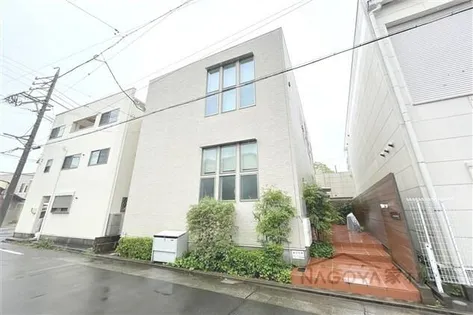 コレクション名駅西【1階】の外観