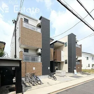 ハーモニーテラス車道【2階】の外観