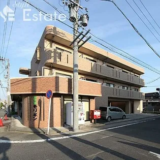 アイナ【2階】の外観