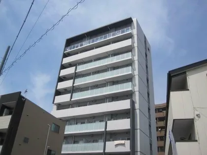 リベルティアの画像