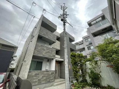 MELE HOUの画像