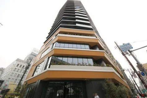 コンフォリア・リヴ本町WEST Q【12階】の外観