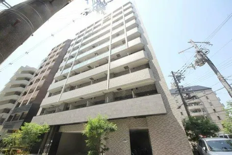 エスリード京橋アミュゼ【9階】の外観