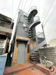 大阪府寝屋川市桜木町【マンション】の外観