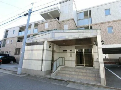 ピオーネ覚王山の画像