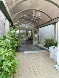 セレコート箕面【3階】の玄関
