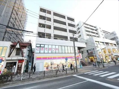 ST PLAZA EASTの画像