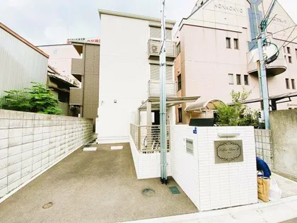 ラフィーネクローバーⅡ【2階】の外観