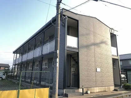 レオパレスセルリアンの画像