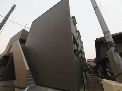 アヴニール モンテの画像