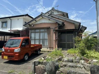 愛知県愛西市西保町西川原【一戸建】の外観