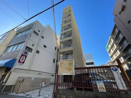 サンステージ神戸大倉山【5階】の外観