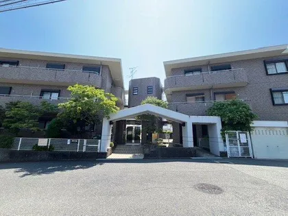 レジデンス赤阪【3階】の外観