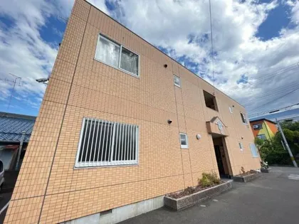 サンプレスA棟の画像