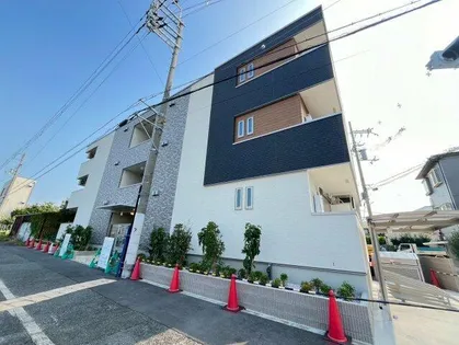 大阪府堺市西区上野芝町4丁【アパート】の外観