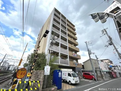 プラディオ徳庵セレニテ【6階】の外観