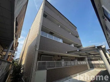 ウェルスクエア茨木駅前【1階】の外観