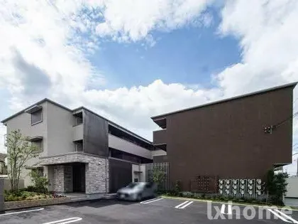 シャーメゾン小柳の画像