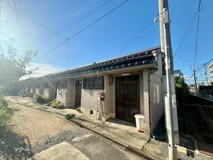 大阪府八尾市小阪合町3丁目【テラスハウス】の外観