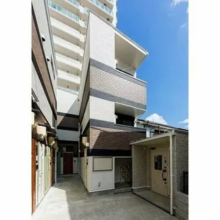 RadIAnce神宮前(レイディエンス神宮前)【2階】の外観