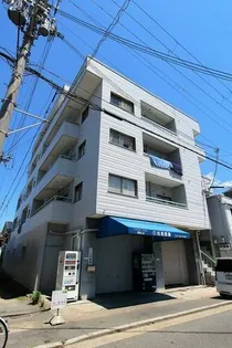 丸吉マンションの画像
