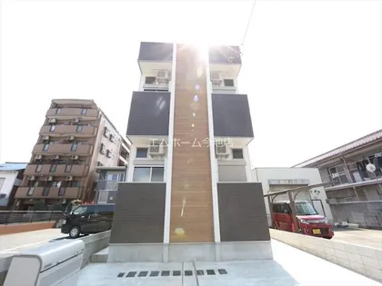 トレノハウス【2階】の外観