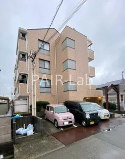 ジュネス新在家【1階】の外観