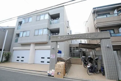 グランレブリー御所東Ⅱ【1階】の外観