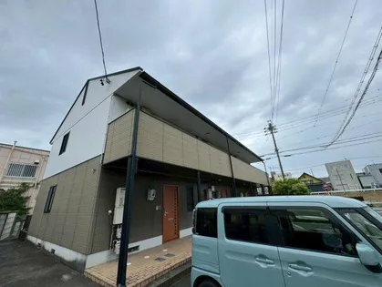 リバーサイド向山【1階】の外観