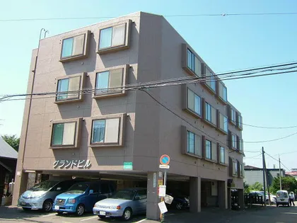 北海道札幌市東区北十七条東3丁目【マンション】の外観