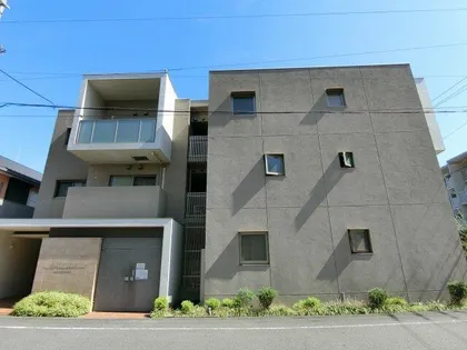 コーラルリーフ住吉【1階】の外観