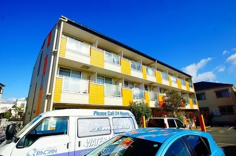 ラフィーネ筒井の画像