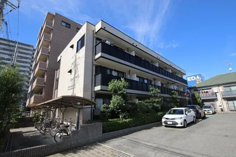 ヴィラージュなかもず【3階】の外観