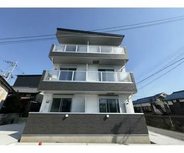 ロジェ泉佐野【201号室】の外観