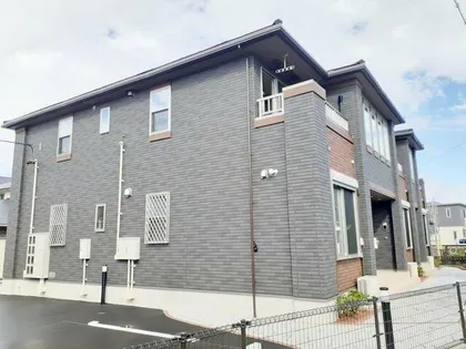 エバーライフ芳馨【2階】の外観