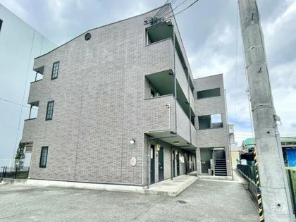 アンプルールフェール REALIFE【1階】の外観