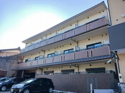 ブライトマーチ タナカの画像