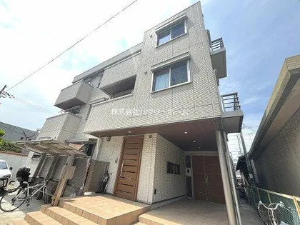 SHA MAISON C'ESTLEPIEDの画像