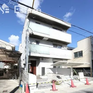 アリヴィオ【1階】の外観