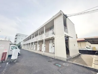 レオパレスマイス【2階】の外観