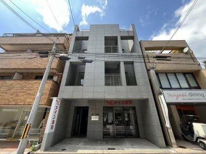 アベビルの画像