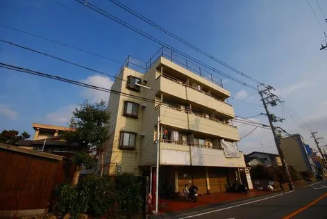 マンションサンフィールドの画像