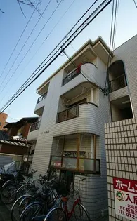 アーバンパレス【1階】の外観