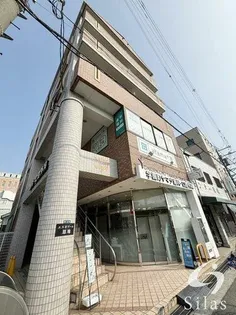 大阪府大東市学園町【マンション】の外観