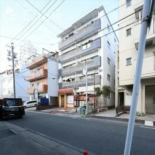 カモットイーズ【2階】の外観