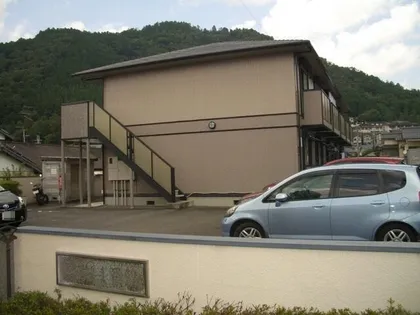 ポエム1番館【2階】の外観