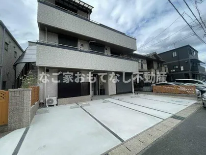 愛知県春日井市松新町4丁目【テラスハウス】の外観