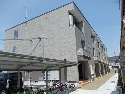 ピュアウエスト【1階】の外観